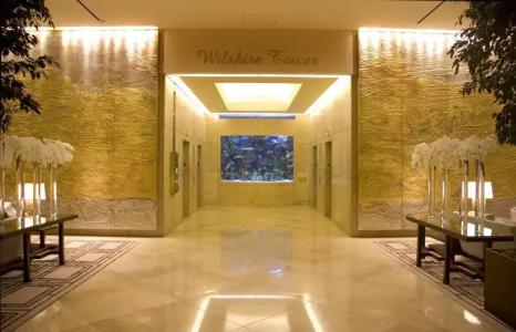 The Beverly Hilton - 16