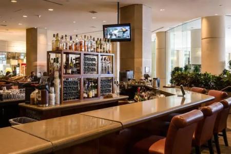 The Beverly Hilton - 34