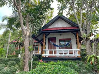 Bounty Resort - 72