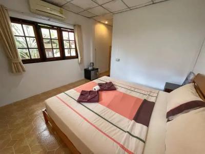 Bounty Resort - 4