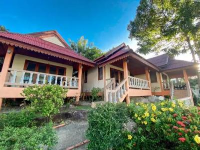 Bounty Resort - 41