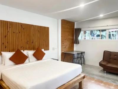 Bounty Resort - 44