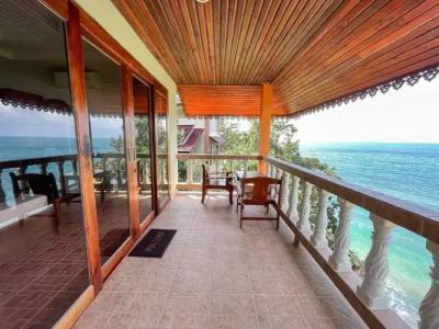 Bounty Resort - 84