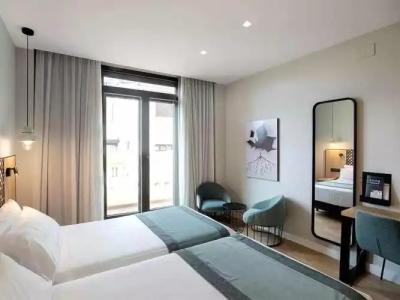 Catalonia Excelsior - 116