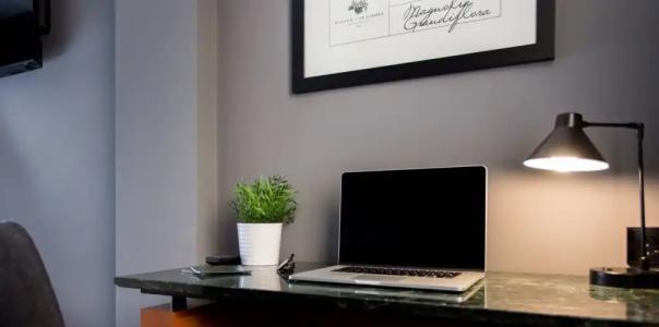 Malcom and Barret - 41