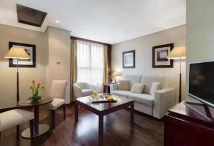 Valencia Center - 14