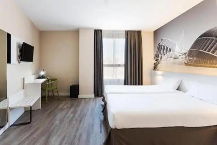 B&B Valencia Ciudad de las Ciencias - 36