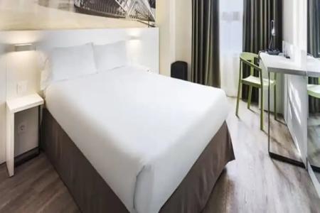 B&B Valencia Ciudad de las Ciencias - 4