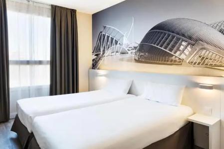 B&B Valencia Ciudad de las Ciencias - 37