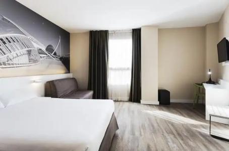 B&B Valencia Ciudad de las Ciencias - 10