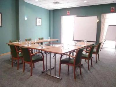 B&B Valencia Ciudad de las Ciencias - 19