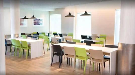 B&B Valencia Ciudad de las Ciencias - 14