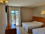 Standard Triple room with balcony