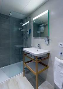 Medplaya ApartSant Eloi - 83