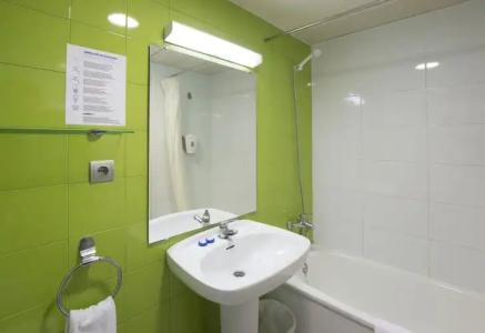 Medplaya ApartSant Eloi - 9