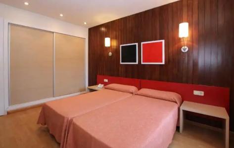 Medplaya ApartSant Eloi - 77
