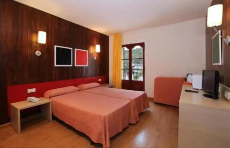 Medplaya ApartSant Eloi - 75