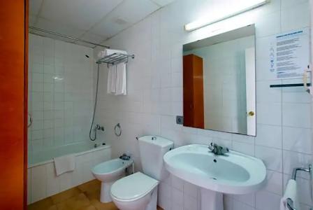 Medplaya ApartSant Eloi - 40