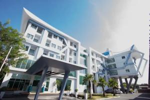 Prime Time Hotel, Bang Saen