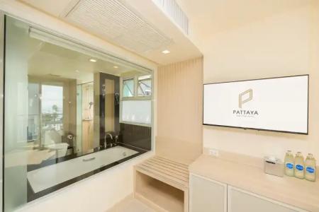 Pattaya Sea View - SHA Extra Plus - 77