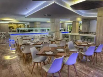 Marconfort Griego - 25