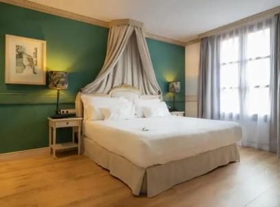 Eugenia de Montijo, Autograph Collection - 3