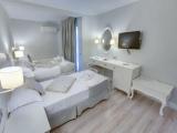 Deluxe Studio with balcony