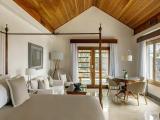Villa oceanfront