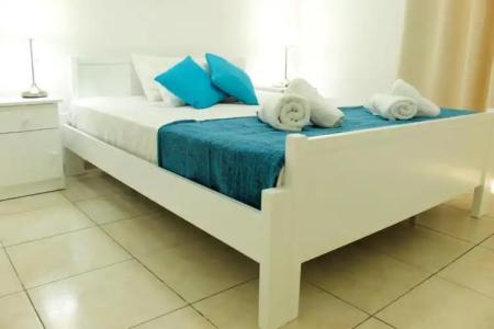 Stephanie City Apartments - 63