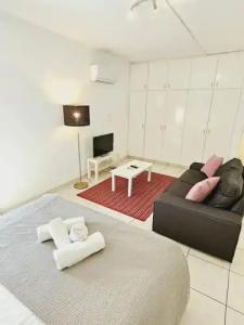 Stephanie City Apartments - 44