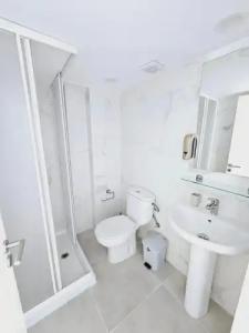 Stephanie City Apartments - 39