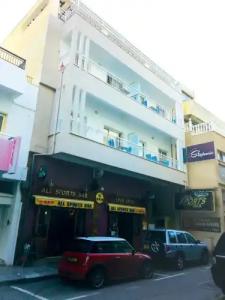 Stephanie City Apartments - 26