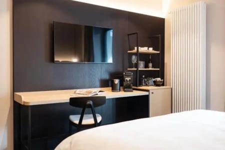 Schwarzer Adler - 19