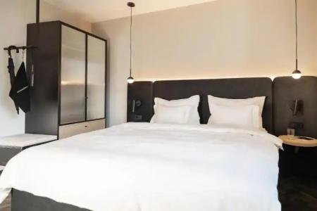 Schwarzer Adler - 45