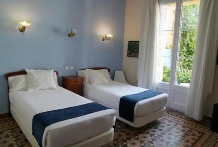 Medium Renaixença - 22