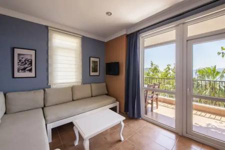 Lantana Aparts - 145