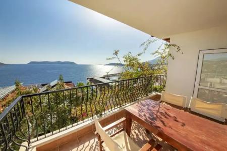 Lantana Aparts - 135