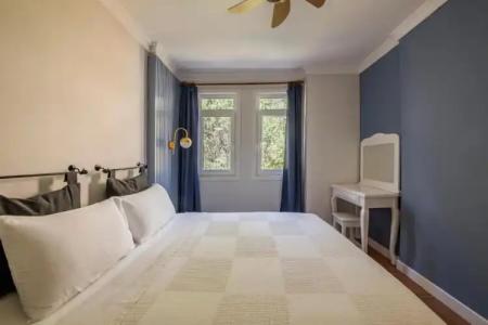 Lantana Aparts - 103