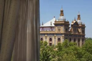 Pasarela Hotel, Seville