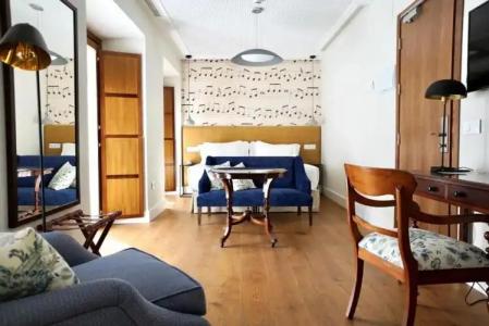 Amadeus Sevilla - 53