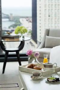 The Langham Chicago - 12