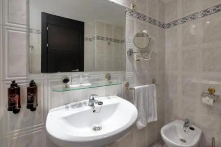 Virgen de los Reyes - 70