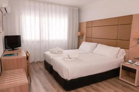 Virgen de los Reyes - 16