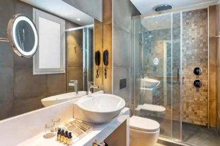 Catalonia Giralda - 86