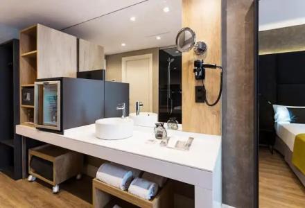 Catalonia Giralda - 91