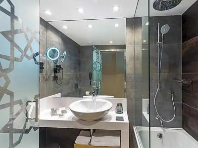 Catalonia Giralda - 65