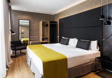 Catalonia Giralda - 104