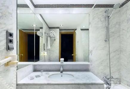 Catalonia Giralda - 10