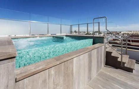 Catalonia Santa Justa - 19