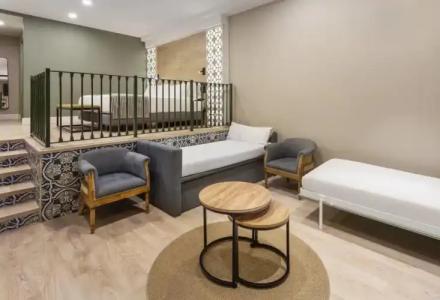 Catalonia Santa Justa - 65